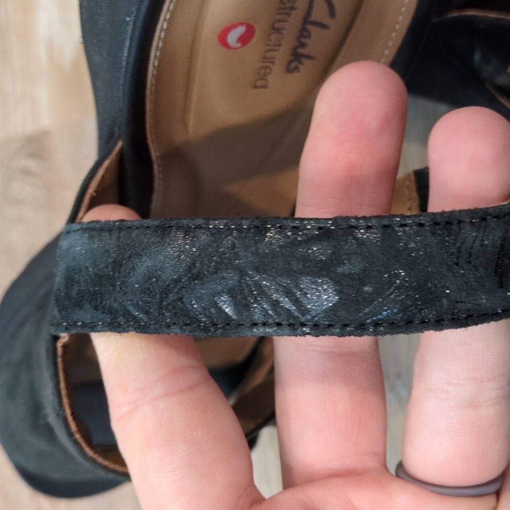 ❤️🌟NIB Clarks Unstructured Everlay Dixey Women's Black Sandals size 8.5 W❤️🌟 - Picture 8 of 11